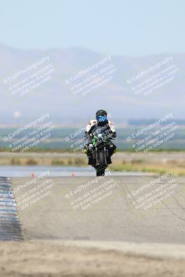 media/May-25-2025-Lets Ride (Sun) [[0ff033e448]]/C Group/1140am (Grapevine)/